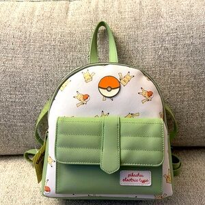 Pokémon Electric Type Pikachu Mini Backpack